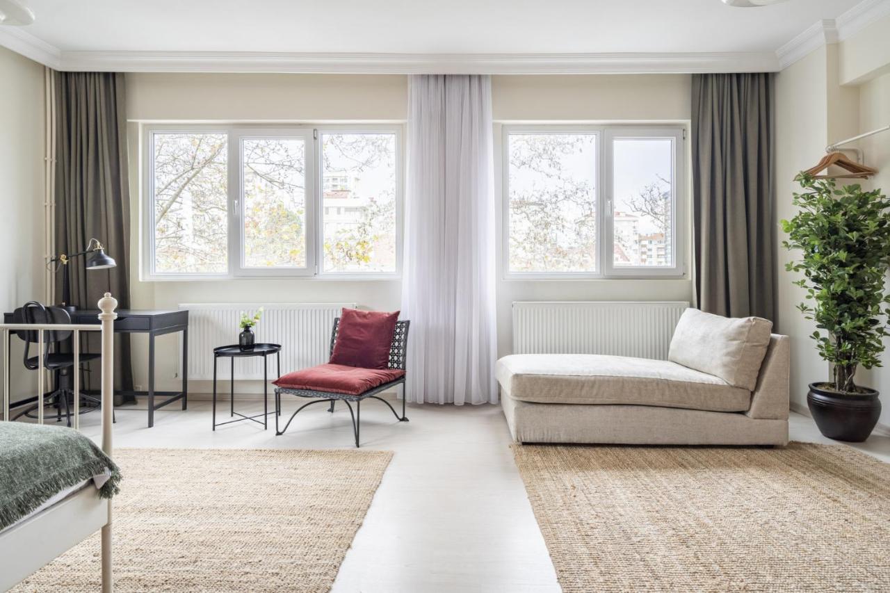 Modern Flat With Balcony On Bagdat Street Apartment Istanbul Ngoại thất bức ảnh